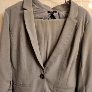 Suit